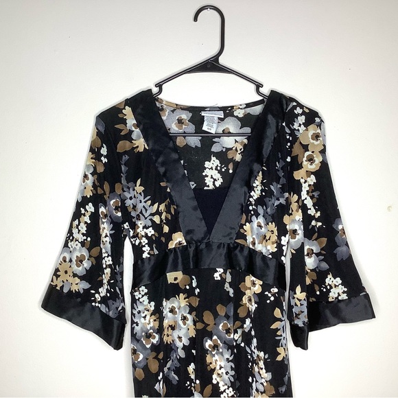 < Y2K Jaclyn Smith Floral Business Casual Blouse > - Picture 2 of 4
